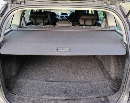 Рено Меган, объемом двигателя 1.6 л и пробегом 255 тыс. км за 5000 $, фото 15 на Automoto.ua