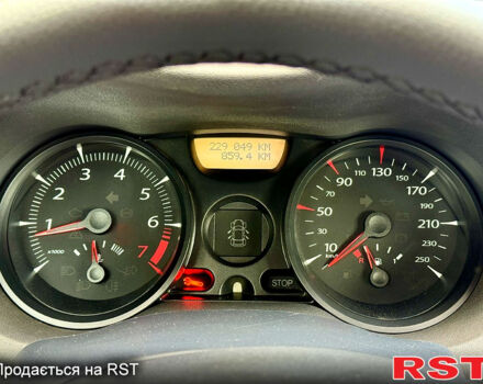 Рено Меган, объемом двигателя 1.6 л и пробегом 229 тыс. км за 5300 $, фото 4 на Automoto.ua