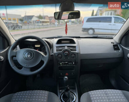 Рено Меган, объемом двигателя 1.6 л и пробегом 179 тыс. км за 5700 $, фото 34 на Automoto.ua