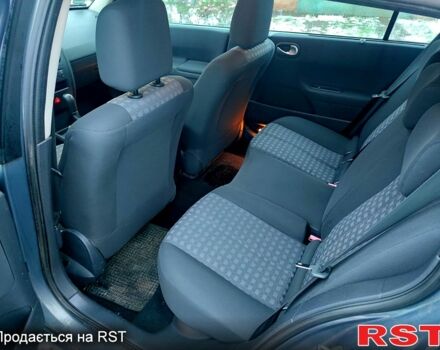 Рено Меган, объемом двигателя 1.6 л и пробегом 197 тыс. км за 5700 $, фото 4 на Automoto.ua