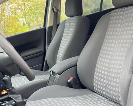Рено Меган, объемом двигателя 1.6 л и пробегом 199 тыс. км за 5299 $, фото 18 на Automoto.ua