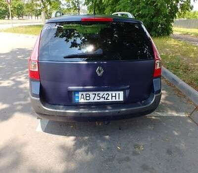 Рено Меган, объемом двигателя 1.6 л и пробегом 144 тыс. км за 5500 $, фото 6 на Automoto.ua