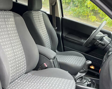 Рено Меган, объемом двигателя 1.6 л и пробегом 199 тыс. км за 5299 $, фото 33 на Automoto.ua