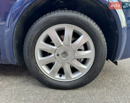 Рено Меган, объемом двигателя 1.6 л и пробегом 179 тыс. км за 5700 $, фото 30 на Automoto.ua