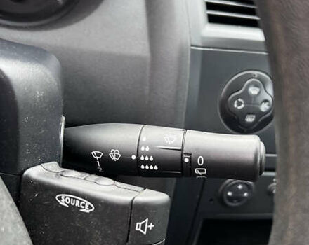 Рено Меган, объемом двигателя 1.6 л и пробегом 199 тыс. км за 5299 $, фото 21 на Automoto.ua