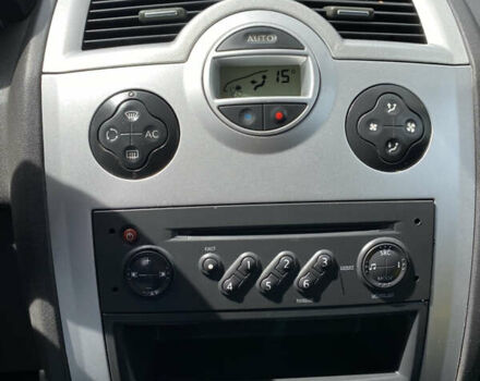 Рено Меган, об'ємом двигуна 1.6 л та пробігом 158 тис. км за 6400 $, фото 11 на Automoto.ua