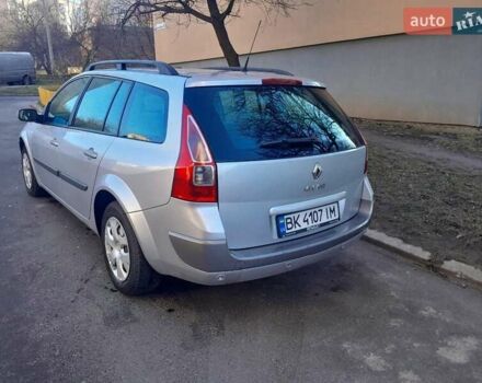Рено Меган, объемом двигателя 1.5 л и пробегом 330 тыс. км за 4400 $, фото 7 на Automoto.ua
