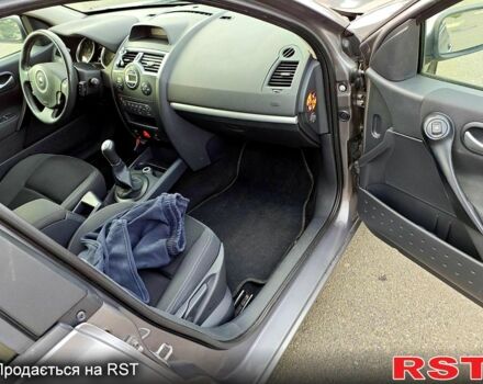 Рено Меган, объемом двигателя 16 л и пробегом 214 тыс. км за 5600 $, фото 11 на Automoto.ua