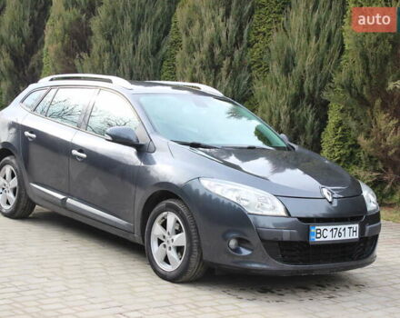 Рено Меган, объемом двигателя 1.46 л и пробегом 235 тыс. км за 6499 $, фото 1 на Automoto.ua
