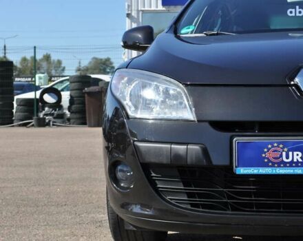 Рено Меган 2009 у Києві на Automoto.ua Рено Меган, об'ємом двигуна 1.6 л та пробігом 146 тис. км за 7300 $, фото 4 на Automoto.ua