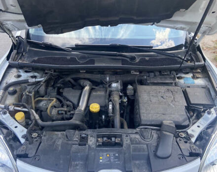 Рено Меган, объемом двигателя 1.46 л и пробегом 247 тыс. км за 7800 $, фото 19 на Automoto.ua