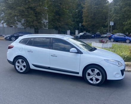 Рено Меган, объемом двигателя 1.46 л и пробегом 247 тыс. км за 7800 $, фото 4 на Automoto.ua
