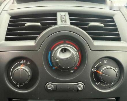 Рено Меган, объемом двигателя 1.4 л и пробегом 190 тыс. км за 5590 $, фото 20 на Automoto.ua