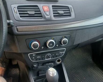 Рено Меган, объемом двигателя 1.5 л и пробегом 265 тыс. км за 6500 $, фото 2 на Automoto.ua