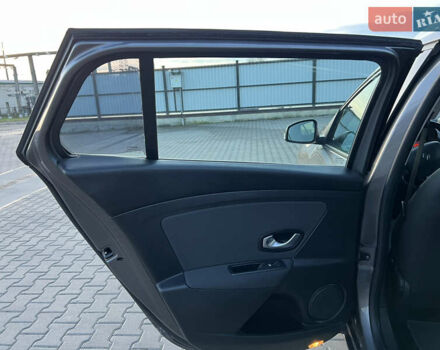 Рено Меган, объемом двигателя 1.4 л и пробегом 154 тыс. км за 6200 $, фото 60 на Automoto.ua