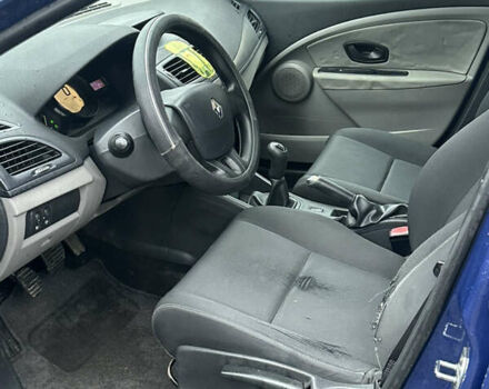 Рено Меган, объемом двигателя 0 л и пробегом 346 тыс. км за 3300 $, фото 7 на Automoto.ua