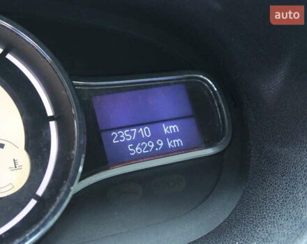 Рено Меган, объемом двигателя 1.46 л и пробегом 235 тыс. км за 6499 $, фото 42 на Automoto.ua