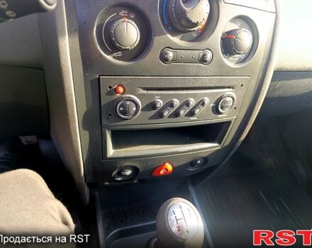 Рено Меган, об'ємом двигуна 1.6 л та пробігом 190 тис. км за 5799 $, фото 8 на Automoto.ua