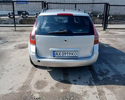 Рено Меган, объемом двигателя 1.5 л и пробегом 235 тыс. км за 6000 $, фото 4 на Automoto.ua