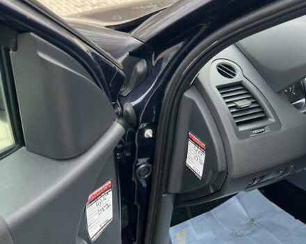 Рено Меган, объемом двигателя 2 л и пробегом 264 тыс. км за 5850 $, фото 16 на Automoto.ua