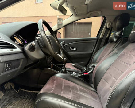 Рено Меган, объемом двигателя 1.5 л и пробегом 278 тыс. км за 6400 $, фото 42 на Automoto.ua