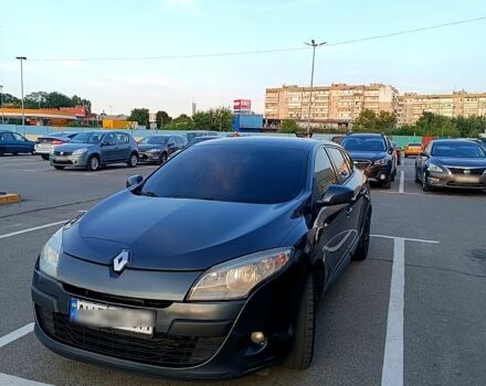 Рено Меган, объемом двигателя 1.5 л и пробегом 261 тыс. км за 6900 $, фото 2 на Automoto.ua