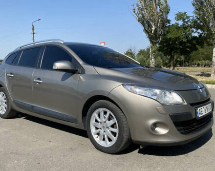 Рено Меган, об'ємом двигуна 1.46 л та пробігом 243 тис. км за 7400 $, фото 3 на Automoto.ua