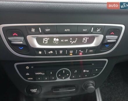 Рено Меган, объемом двигателя 1.6 л и пробегом 180 тыс. км за 7300 $, фото 12 на Automoto.ua