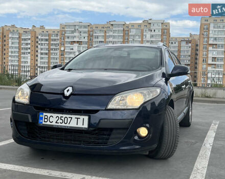 Рено Меган, объемом двигателя 1.46 л и пробегом 275 тыс. км за 7000 $, фото 32 на Automoto.ua