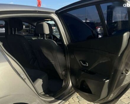 Рено Меган, объемом двигателя 1.5 л и пробегом 289 тыс. км за 7200 $, фото 11 на Automoto.ua