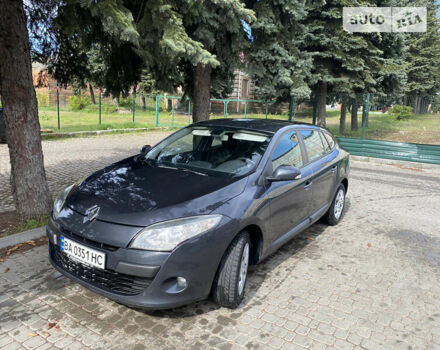 Рено Меган, объемом двигателя 1.46 л и пробегом 186 тыс. км за 7400 $, фото 48 на Automoto.ua