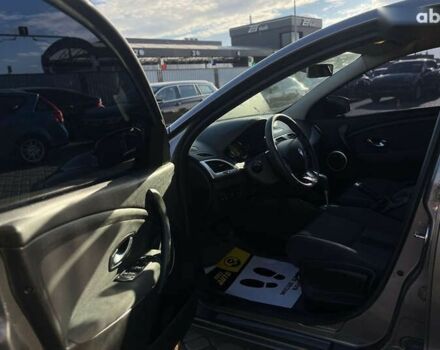 Рено Меган, объемом двигателя 1.5 л и пробегом 289 тыс. км за 7200 $, фото 15 на Automoto.ua