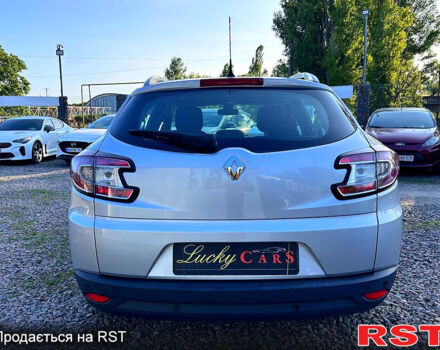 Рено Меган, объемом двигателя 1.5 л и пробегом 200 тыс. км за 7300 $, фото 5 на Automoto.ua