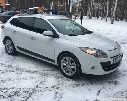 Рено Меган, объемом двигателя 2 л и пробегом 301 тыс. км за 8700 $, фото 13 на Automoto.ua