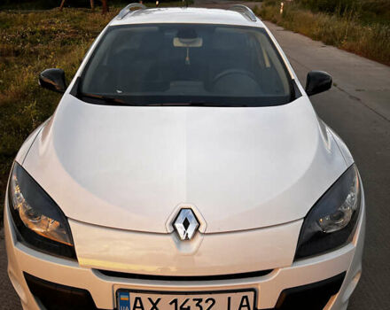 Рено Меган, объемом двигателя 1.46 л и пробегом 186 тыс. км за 7500 $, фото 7 на Automoto.ua