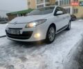 Рено Меган, объемом двигателя 2 л и пробегом 301 тыс. км за 8700 $, фото 2 на Automoto.ua