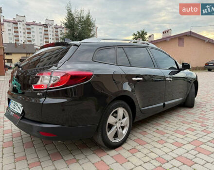 Рено Меган, объемом двигателя 1.5 л и пробегом 278 тыс. км за 6400 $, фото 14 на Automoto.ua