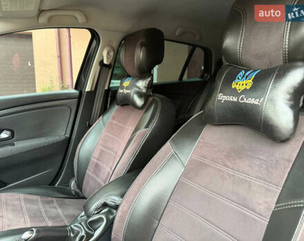 Рено Меган, объемом двигателя 1.5 л и пробегом 278 тыс. км за 6400 $, фото 45 на Automoto.ua