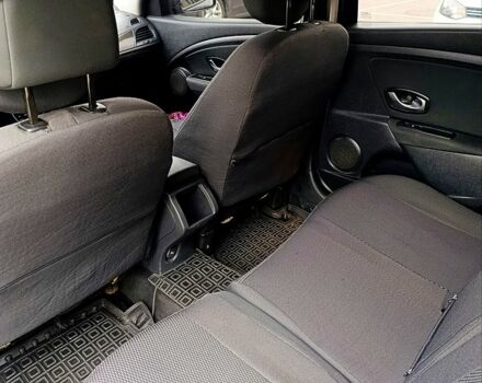 Рено Меган, объемом двигателя 1.5 л и пробегом 261 тыс. км за 6900 $, фото 10 на Automoto.ua