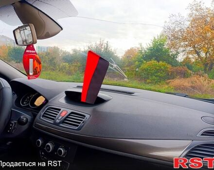 Рено Меган, объемом двигателя 1.5 л и пробегом 261 тыс. км за 6900 $, фото 7 на Automoto.ua