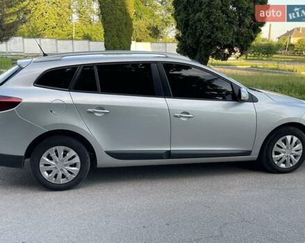 Рено Меган, объемом двигателя 1.5 л и пробегом 220 тыс. км за 7650 $, фото 3 на Automoto.ua