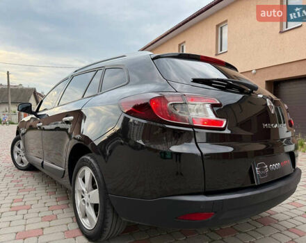 Рено Меган, объемом двигателя 1.5 л и пробегом 278 тыс. км за 6400 $, фото 18 на Automoto.ua