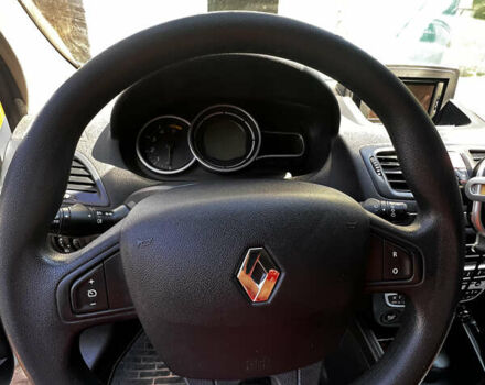 Рено Меган, объемом двигателя 1.46 л и пробегом 186 тыс. км за 7500 $, фото 44 на Automoto.ua