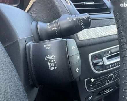 Рено Меган, объемом двигателя 1.5 л и пробегом 291 тыс. км за 6990 $, фото 19 на Automoto.ua