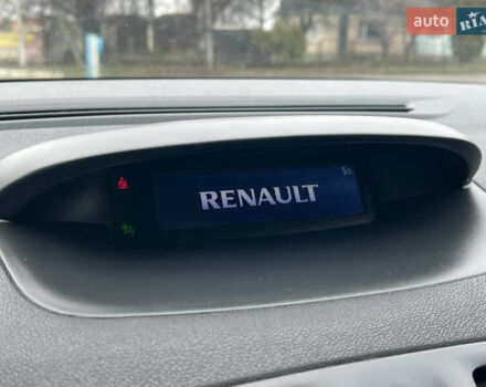 Рено Меган, объемом двигателя 1.6 л и пробегом 216 тыс. км за 6800 $, фото 32 на Automoto.ua