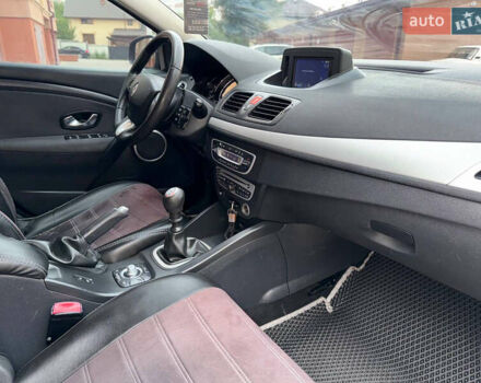 Рено Меган, объемом двигателя 1.5 л и пробегом 278 тыс. км за 6400 $, фото 74 на Automoto.ua