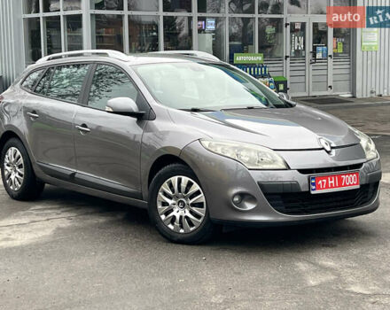 Рено Меган, объемом двигателя 1.6 л и пробегом 216 тыс. км за 6800 $, фото 6 на Automoto.ua