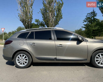 Рено Меган, об'ємом двигуна 1.46 л та пробігом 243 тис. км за 7400 $, фото 6 на Automoto.ua