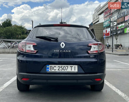 Рено Меган, объемом двигателя 1.46 л и пробегом 275 тыс. км за 7000 $, фото 4 на Automoto.ua