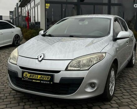 Рено Меган, объемом двигателя 1.5 л и пробегом 260 тыс. км за 7200 $, фото 2 на Automoto.ua